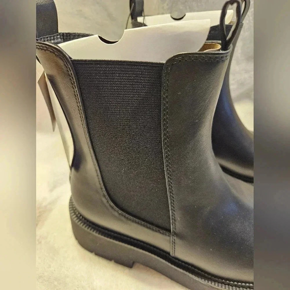 A New Day All Black Slip on leather Mid rise boots - Picture 3 of 9